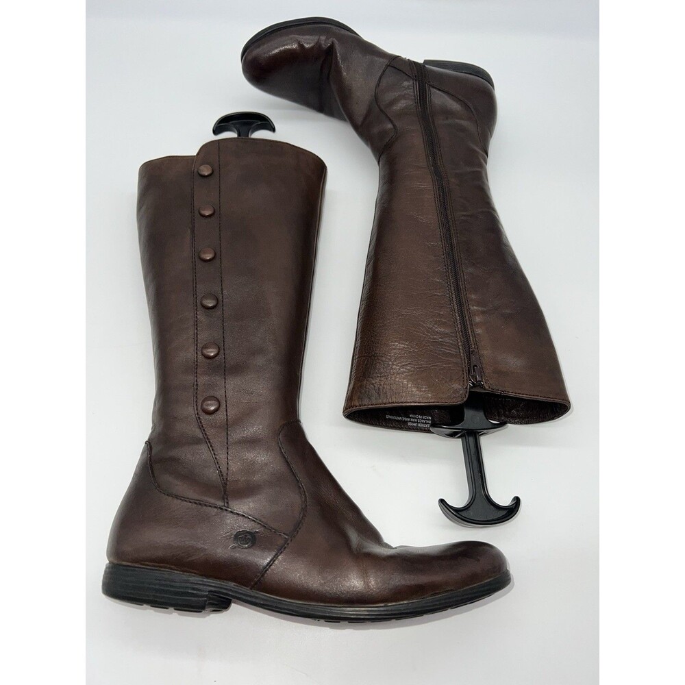Born Women's Sage Riding Tall Brown Leather Boots w/Button Detail Flat Heel-Sz 8